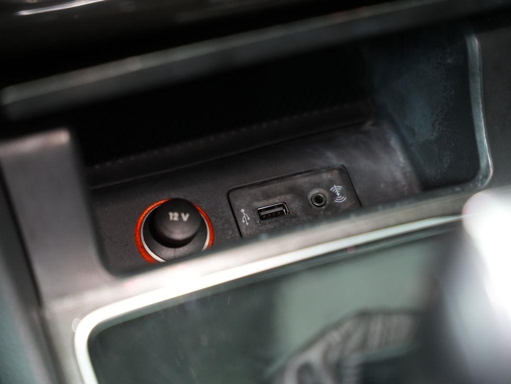 Volkswagen Passat 4dr Sdn 1.8T Auto SE PZEV 2016