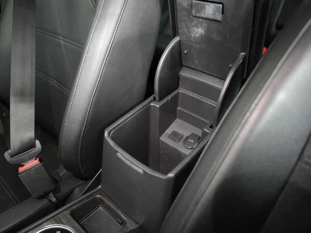 Volkswagen Passat 4dr Sdn 1.8T Auto SE PZEV 2016