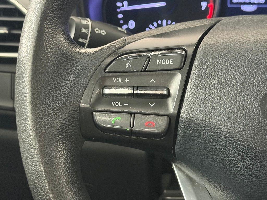 Hyundai Elantra GT Auto 2020