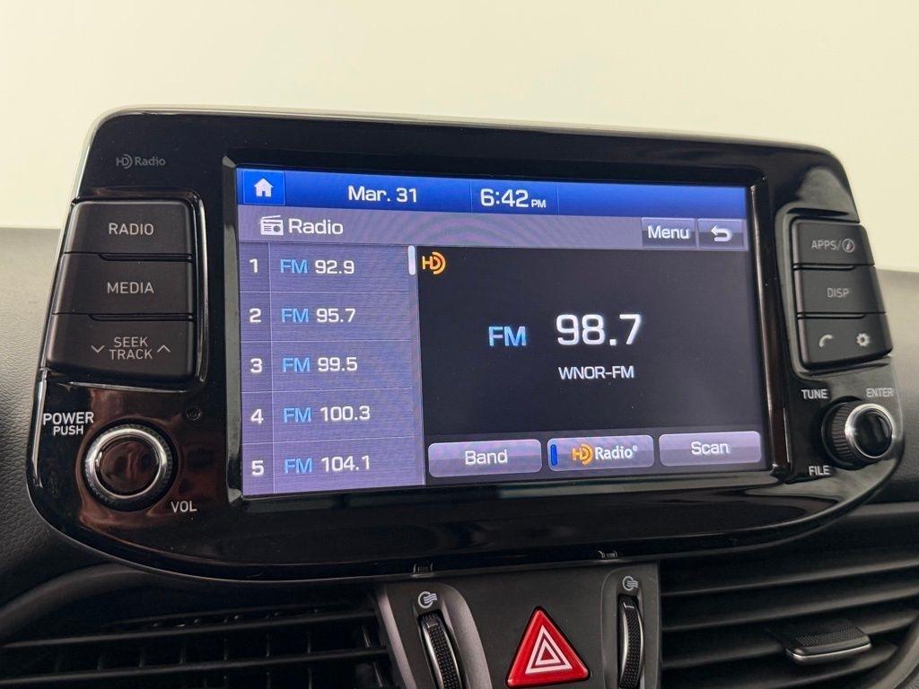 Hyundai Elantra GT Auto 2020