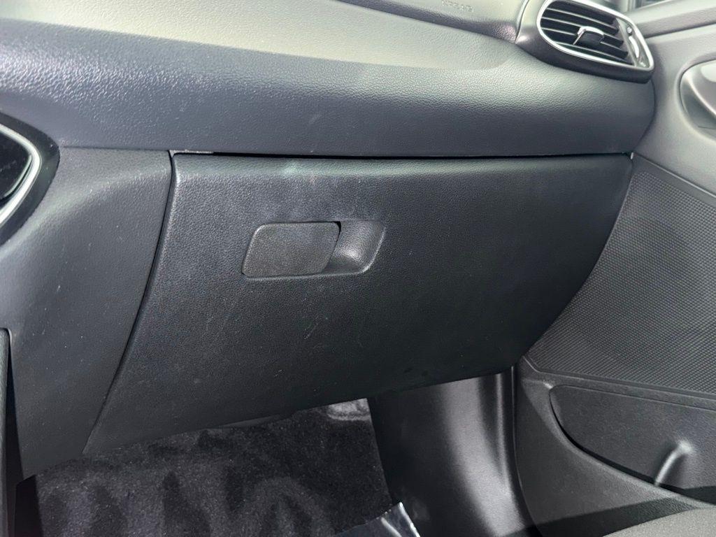 Hyundai Elantra GT Auto 2020