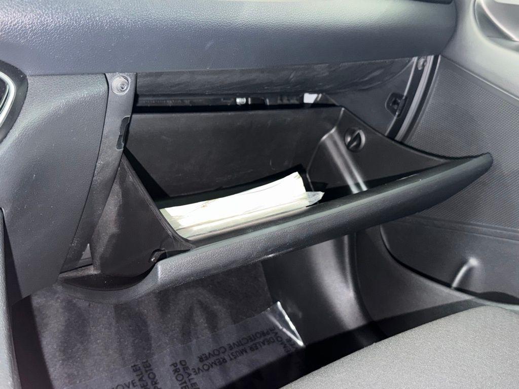 Hyundai Elantra GT Auto 2020