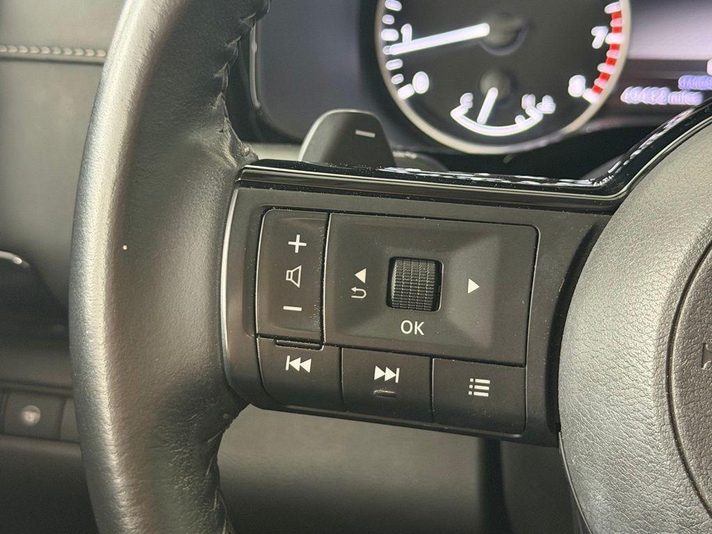 Nissan Pathfinder SV 2WD 2023