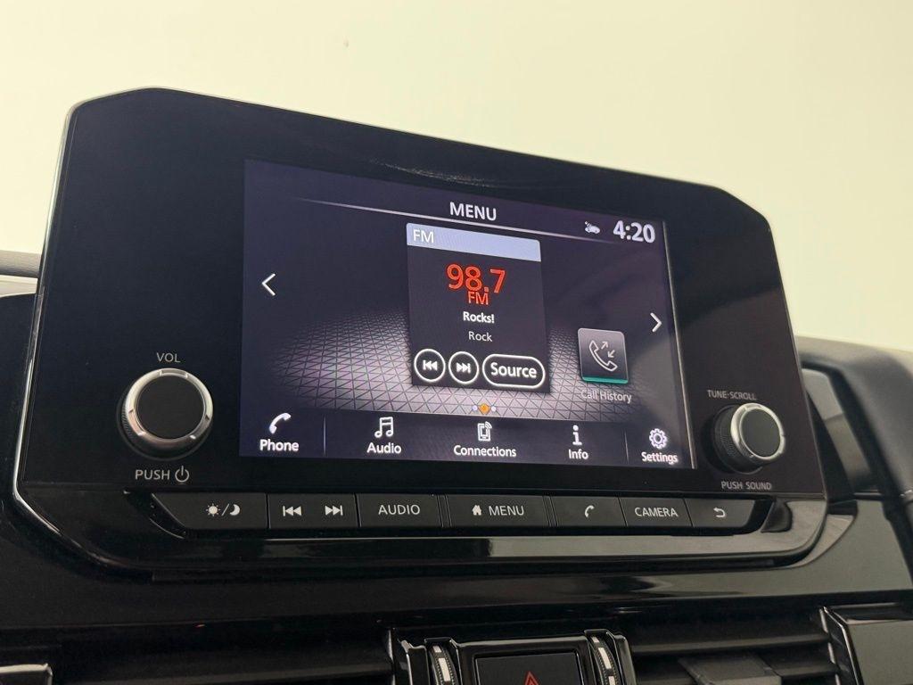 Nissan Pathfinder SV 2WD 2023