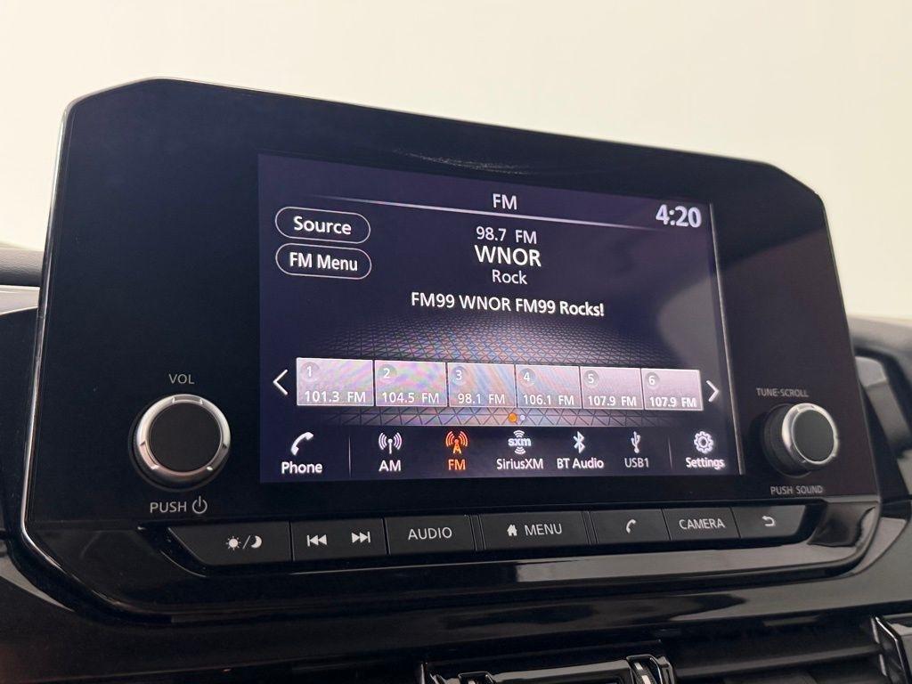 Nissan Pathfinder SV 2WD 2023