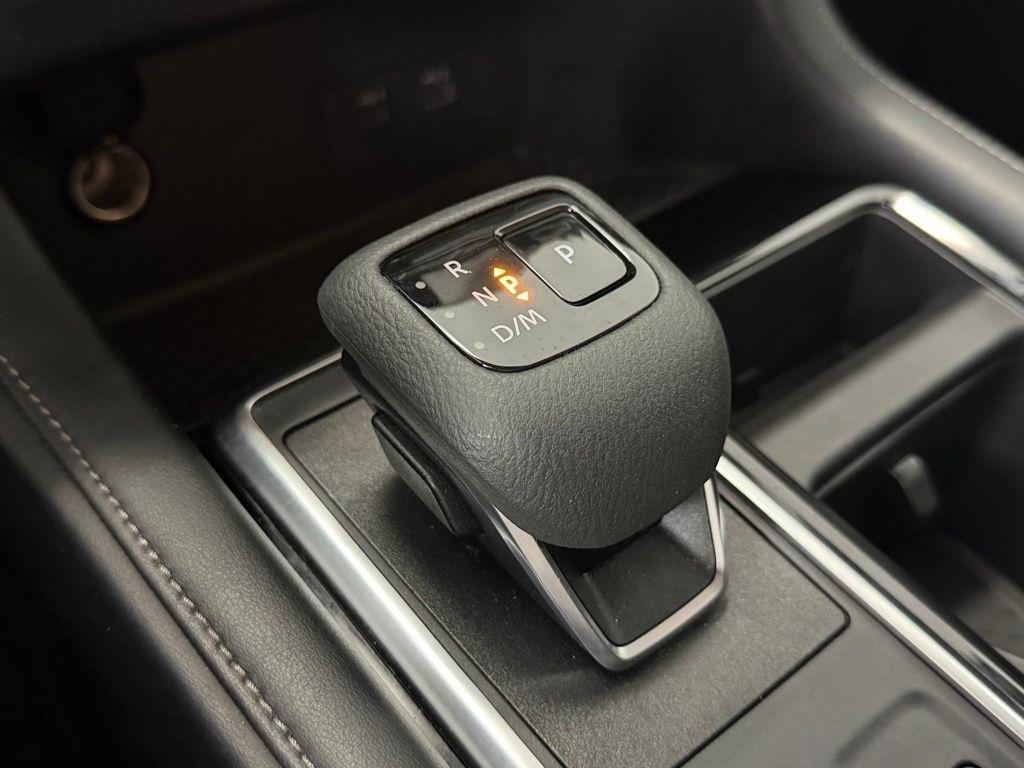 Nissan Pathfinder SV 2WD 2023