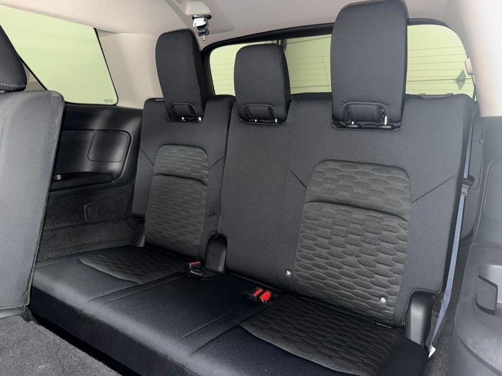 Nissan Pathfinder SV 2WD 2023