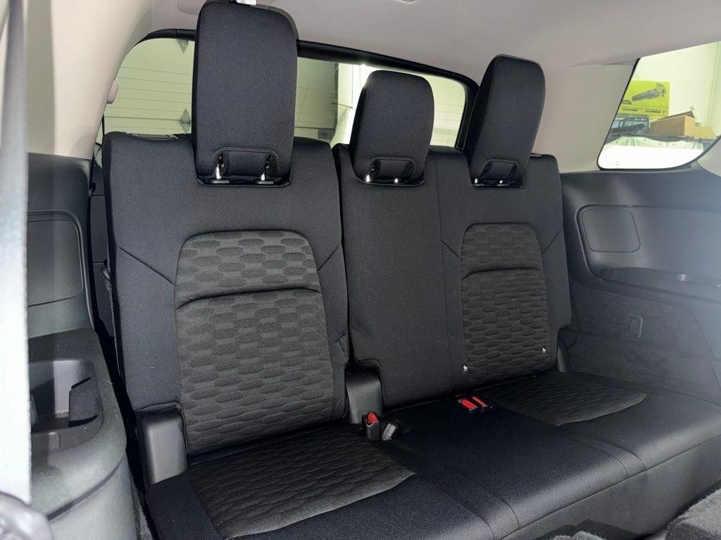 Nissan Pathfinder SV 2WD 2023