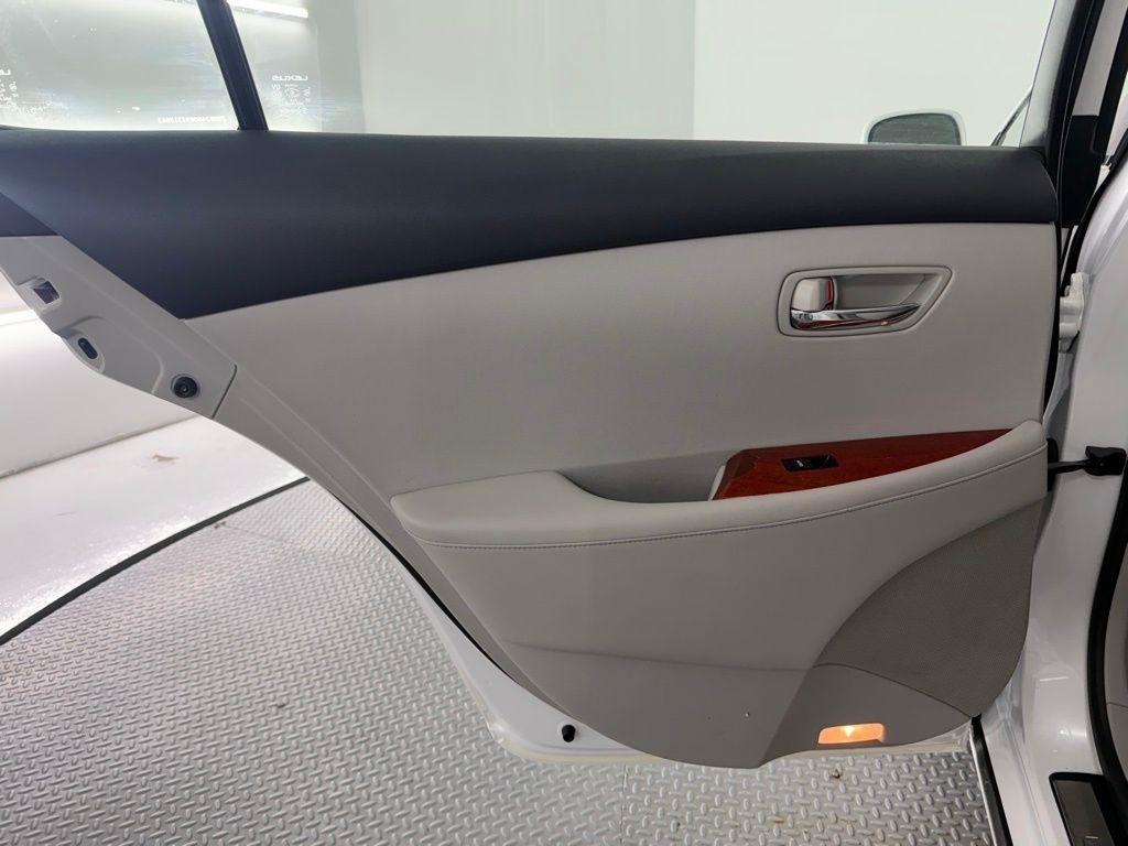 Lexus ES 350 4dr Sdn 2009