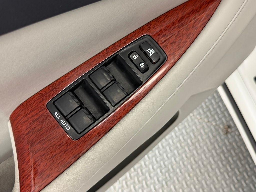 Lexus ES 350 4dr Sdn 2009