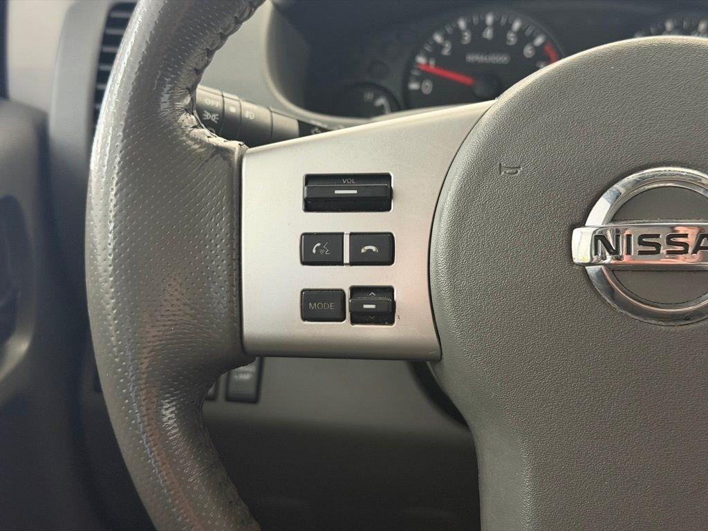 Nissan Frontier Crew Cab 4x2 SV V6 Auto 2018