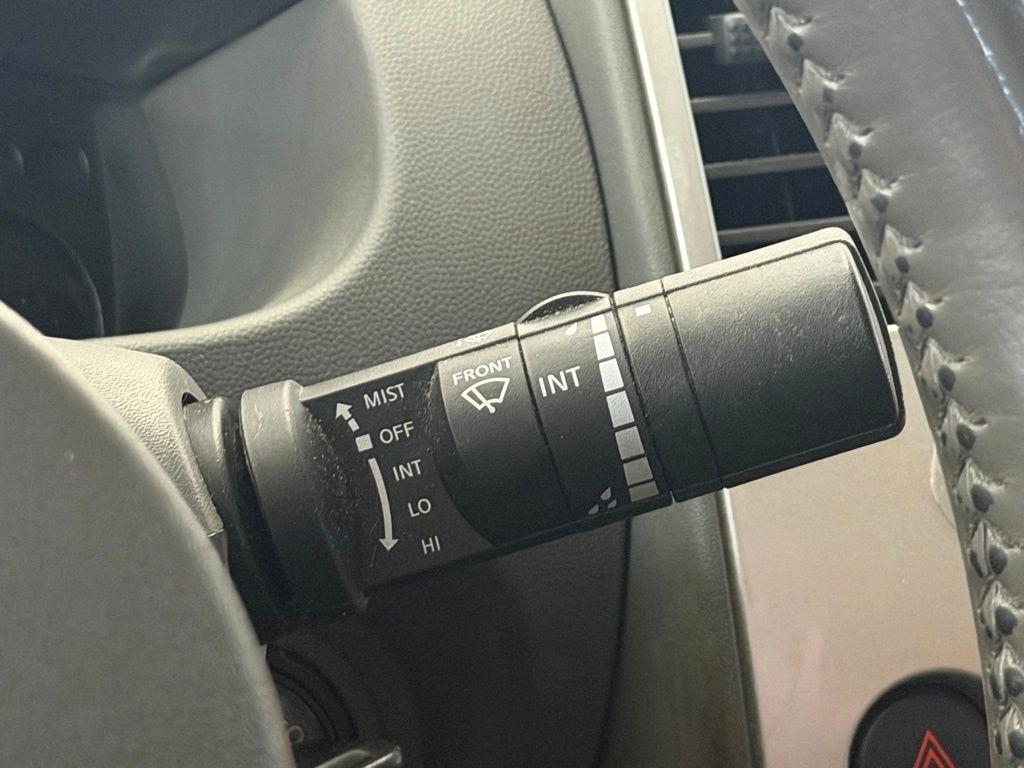 Nissan Frontier Crew Cab 4x2 SV V6 Auto 2018