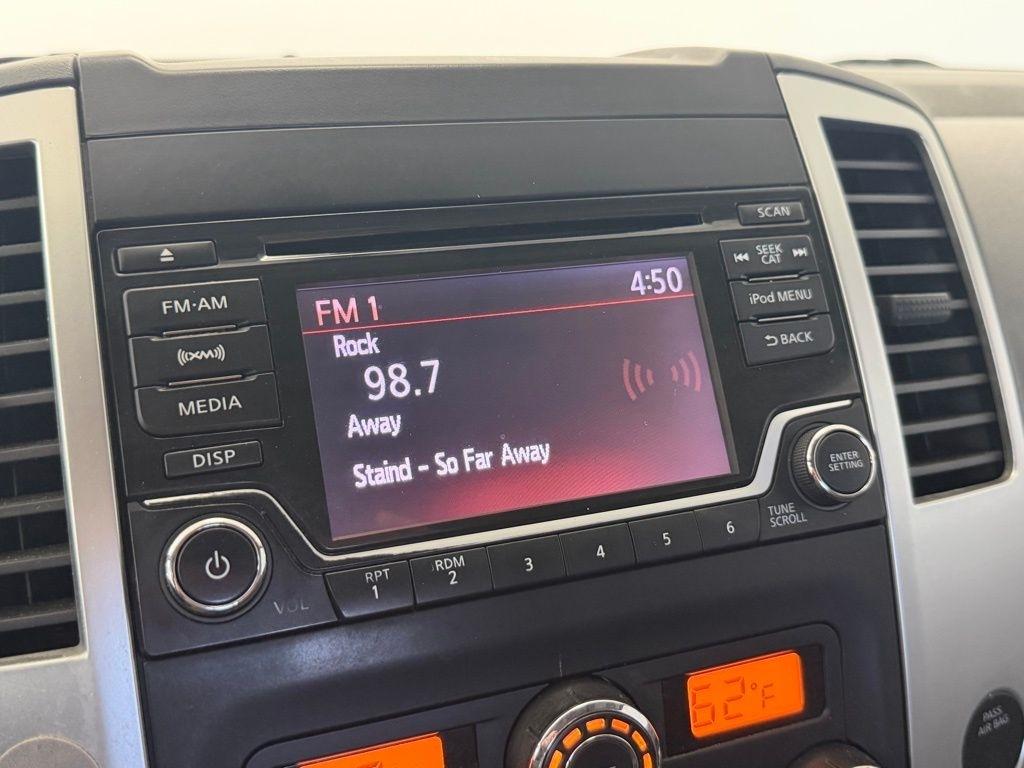 Nissan Frontier Crew Cab 4x2 SV V6 Auto 2018