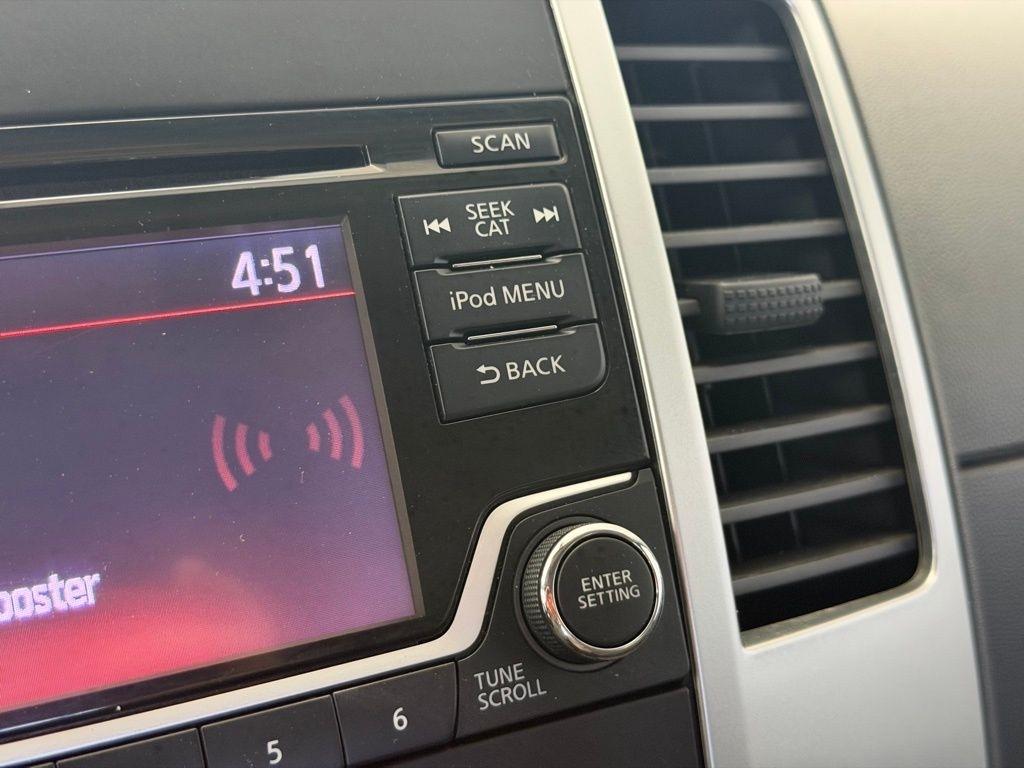 Nissan Frontier Crew Cab 4x2 SV V6 Auto 2018