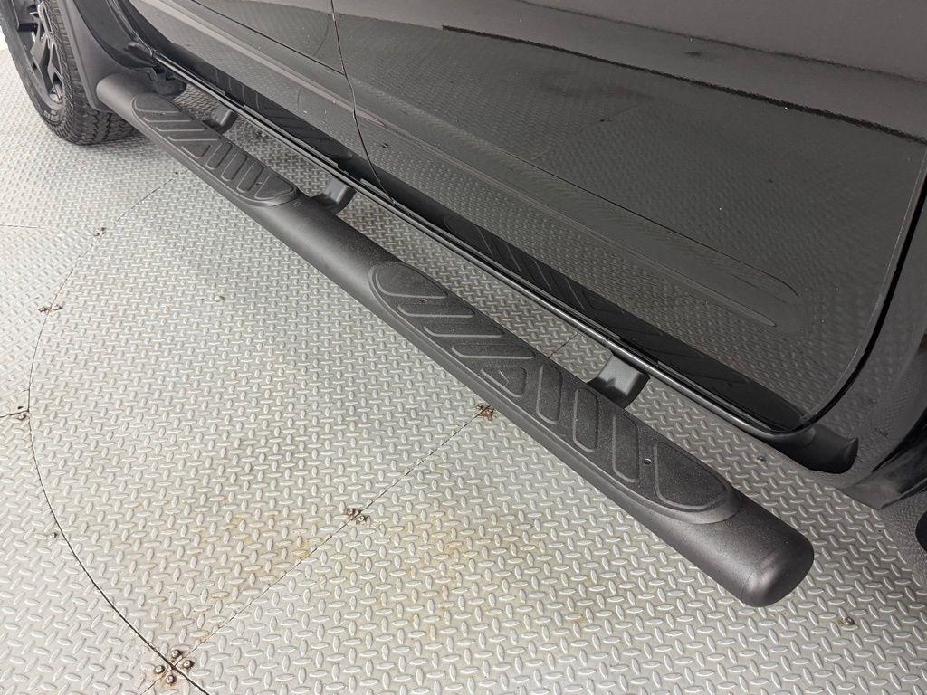 Nissan Frontier Crew Cab 4x2 SV V6 Auto 2018