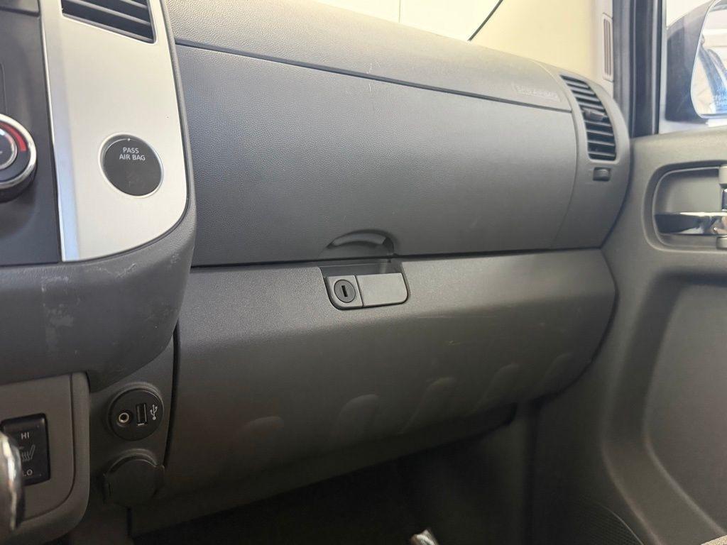 Nissan Frontier Crew Cab 4x2 SV V6 Auto 2018