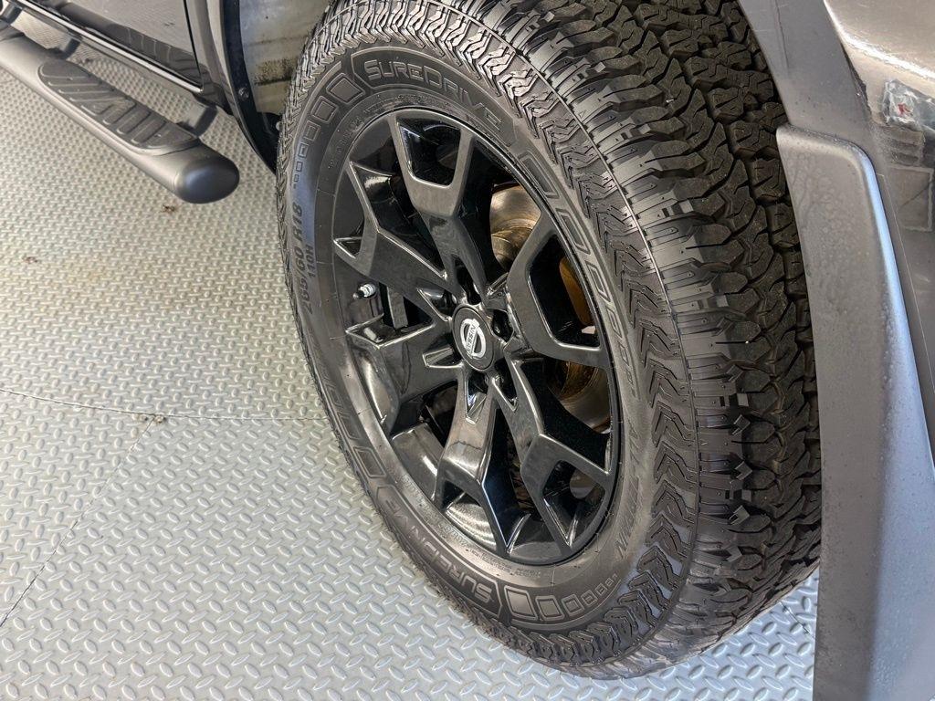 Nissan Frontier Crew Cab 4x2 SV V6 Auto 2018