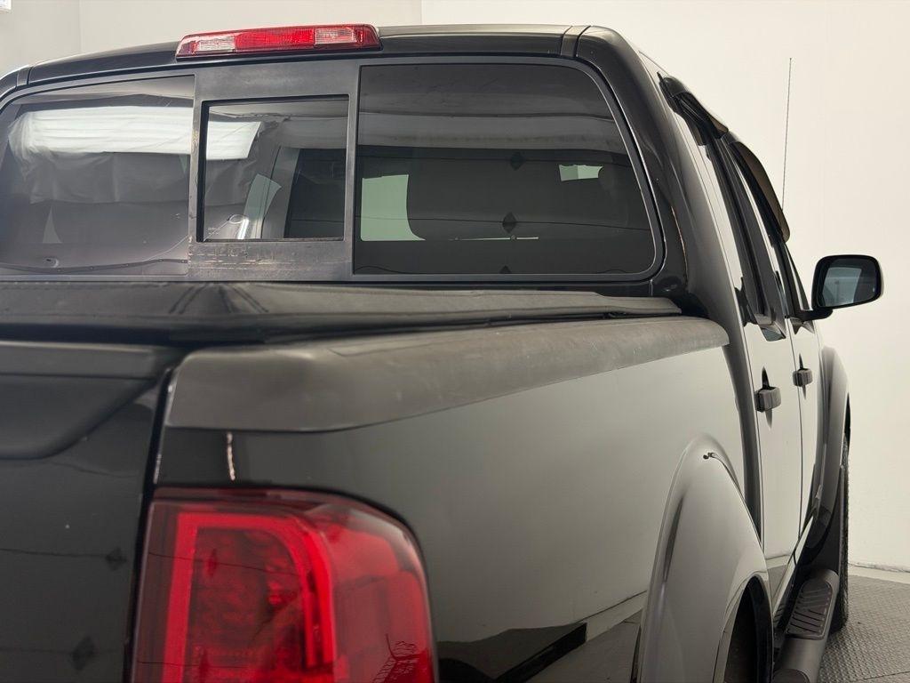 Nissan Frontier Crew Cab 4x2 SV V6 Auto 2018