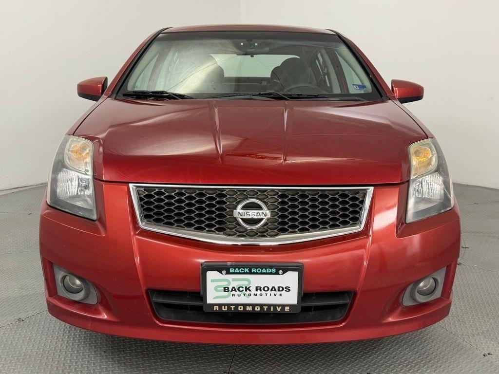 Nissan Sentra 4dr Sdn I4 CVT 2.0 SR 2011