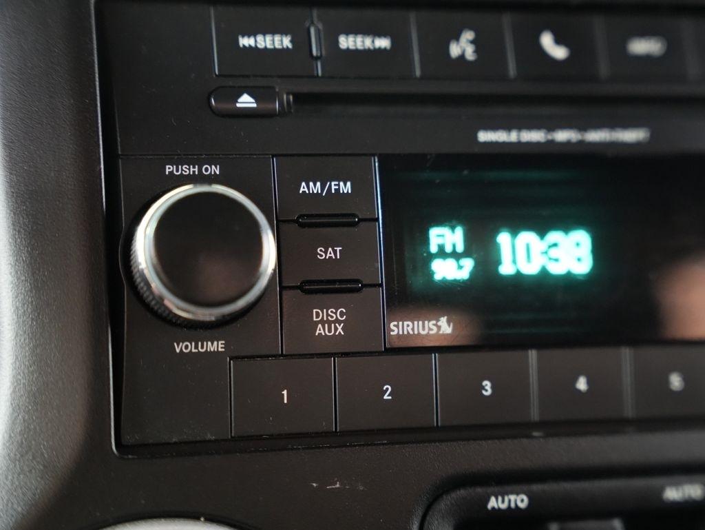 Jeep Wrangler 4WD 2dr Sahara 2014