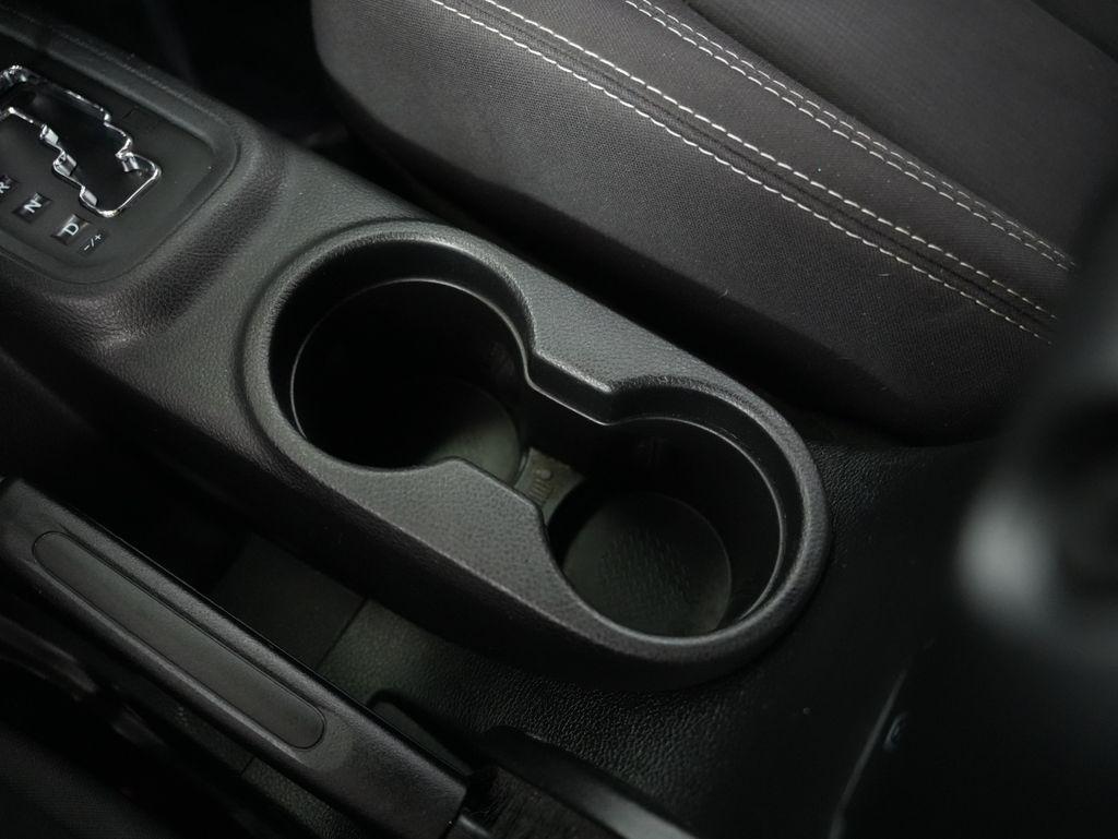 Jeep Wrangler 4WD 2dr Sahara 2014