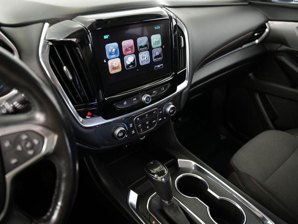 Chevrolet Traverse FWD 4dr LT Cloth w/1LT 2018