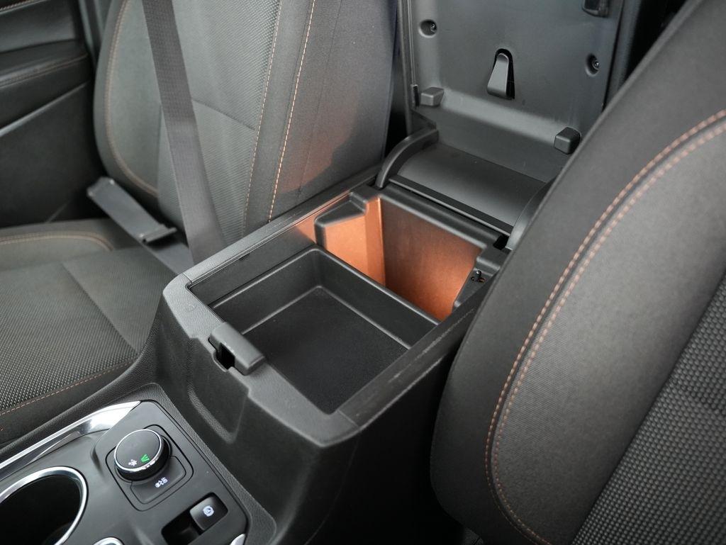 Chevrolet Traverse FWD 4dr LT Cloth w/1LT 2018