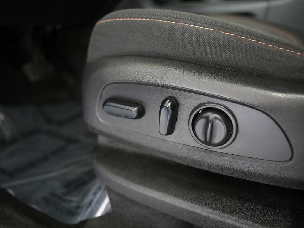 Chevrolet Traverse FWD 4dr LT Cloth w/1LT 2018