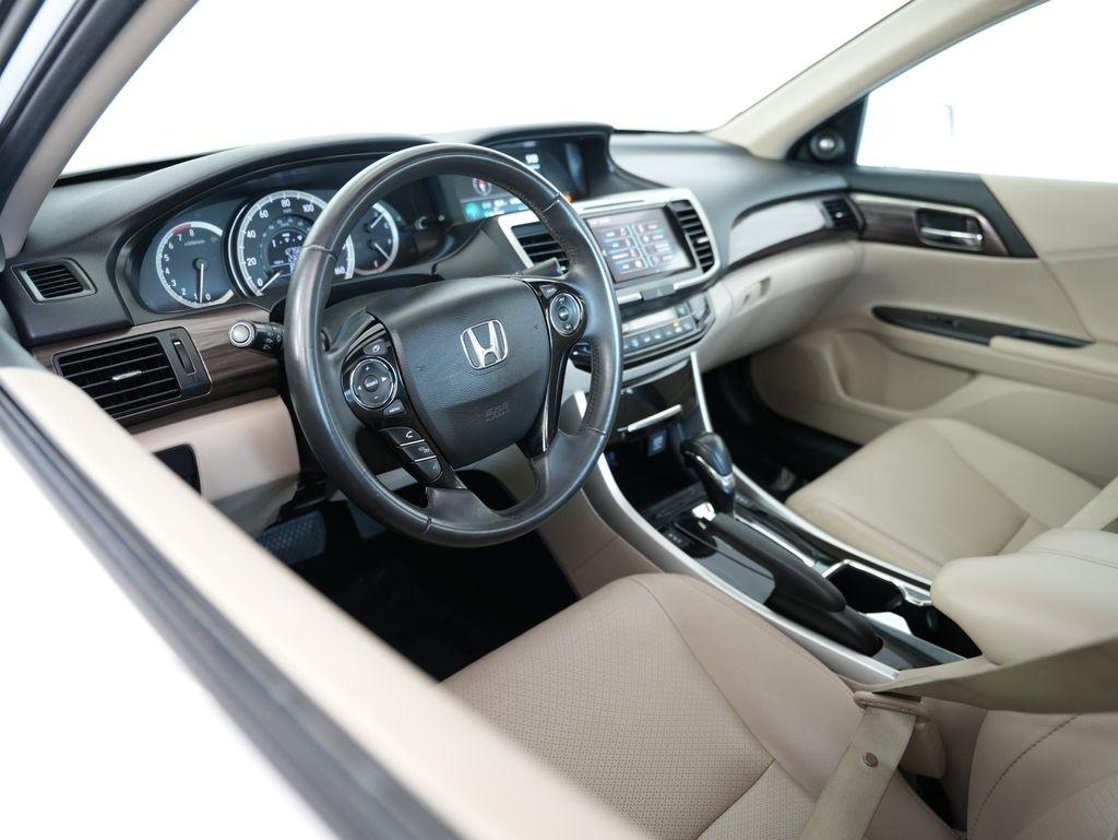 Honda Accord Sedan 4dr I4 CVT EX-L 2016