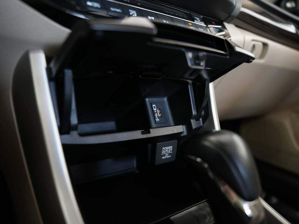 Honda Accord Sedan 4dr I4 CVT EX-L 2016