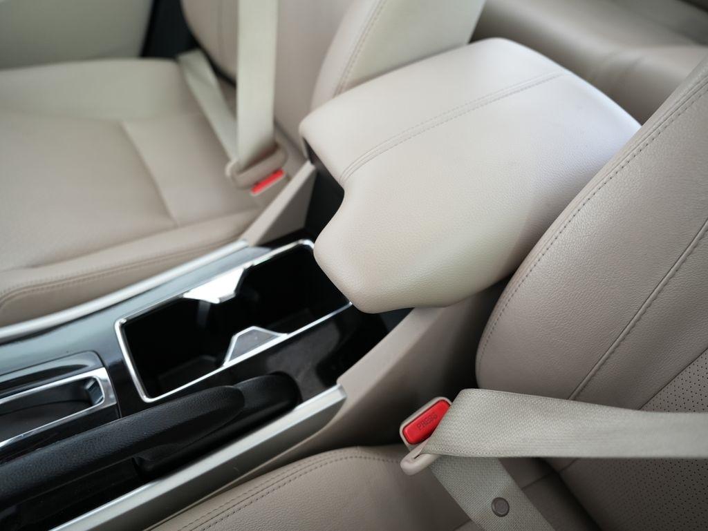 Honda Accord Sedan 4dr I4 CVT EX-L 2016