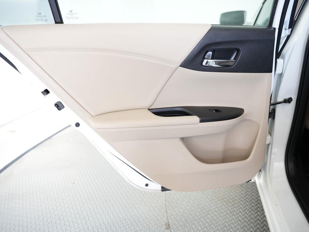 Honda Accord Sedan 4dr I4 CVT EX-L 2016