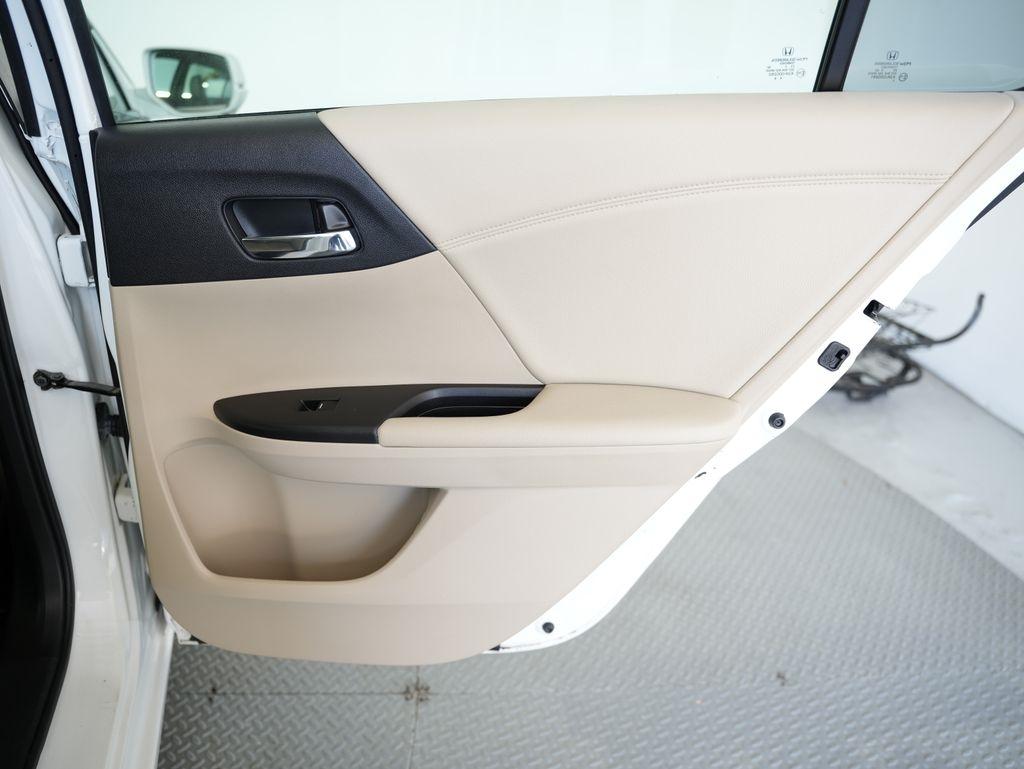 Honda Accord Sedan 4dr I4 CVT EX-L 2016