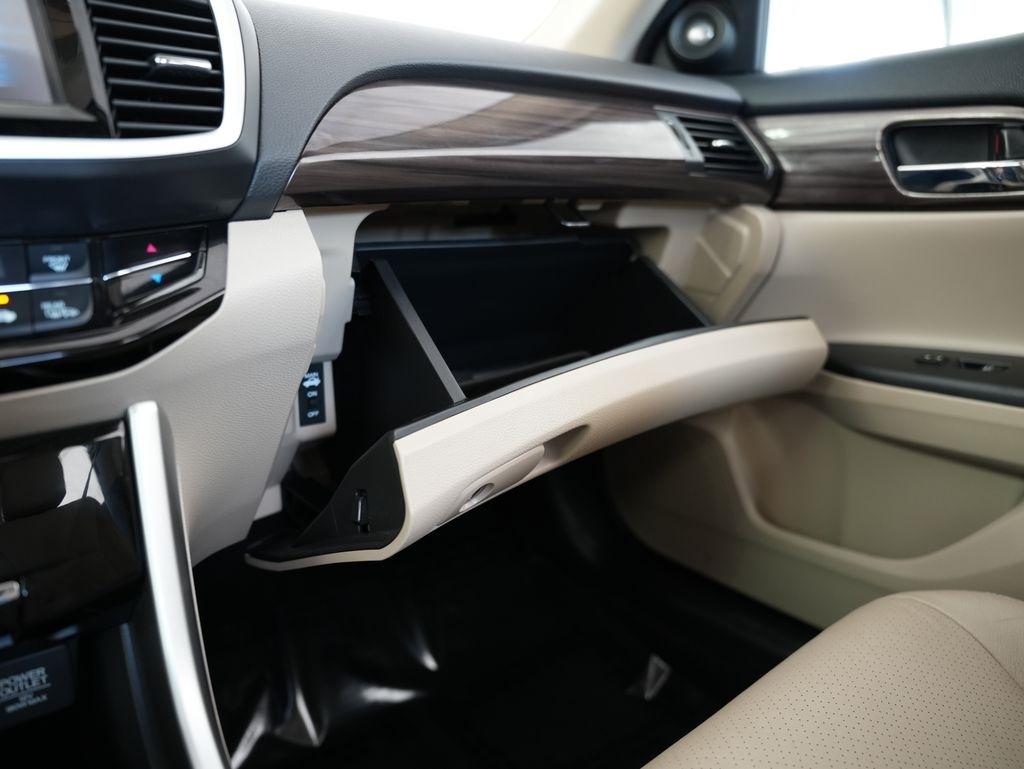 Honda Accord Sedan 4dr I4 CVT EX-L 2016