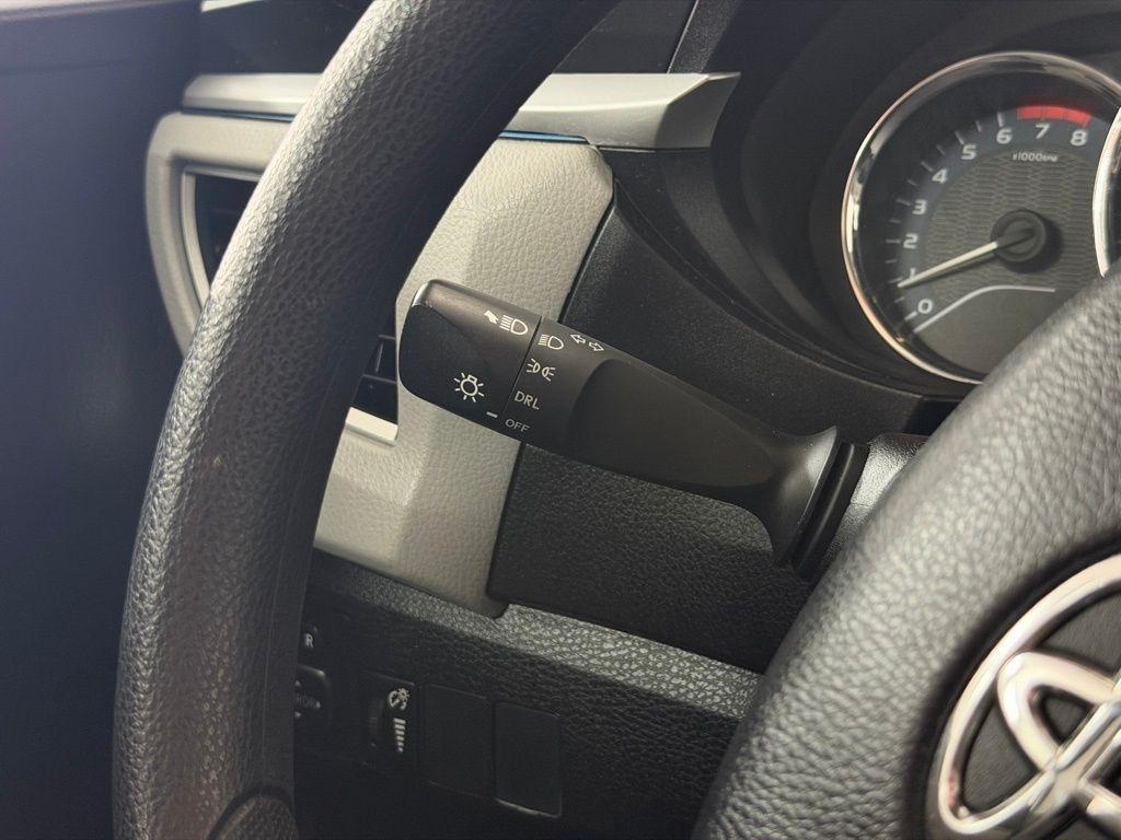 Toyota Corolla 4dr Sdn CVT S w/Special Edition Pkg (Natl) 2016