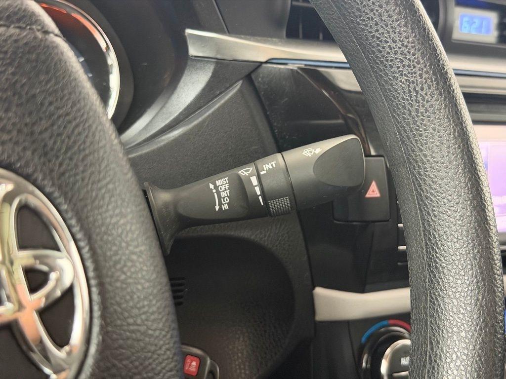 Toyota Corolla 4dr Sdn CVT S w/Special Edition Pkg (Natl) 2016