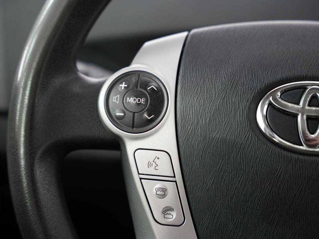 Toyota Prius 5dr HB Three (Natl) 2012