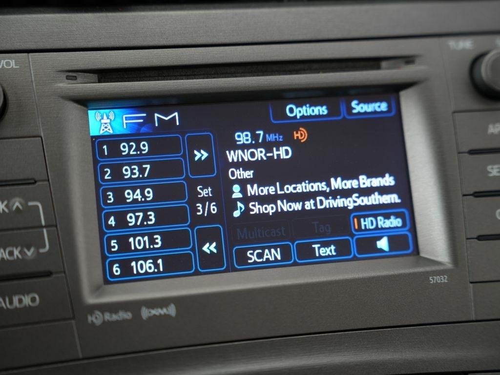 Toyota Prius 5dr HB Three (Natl) 2012