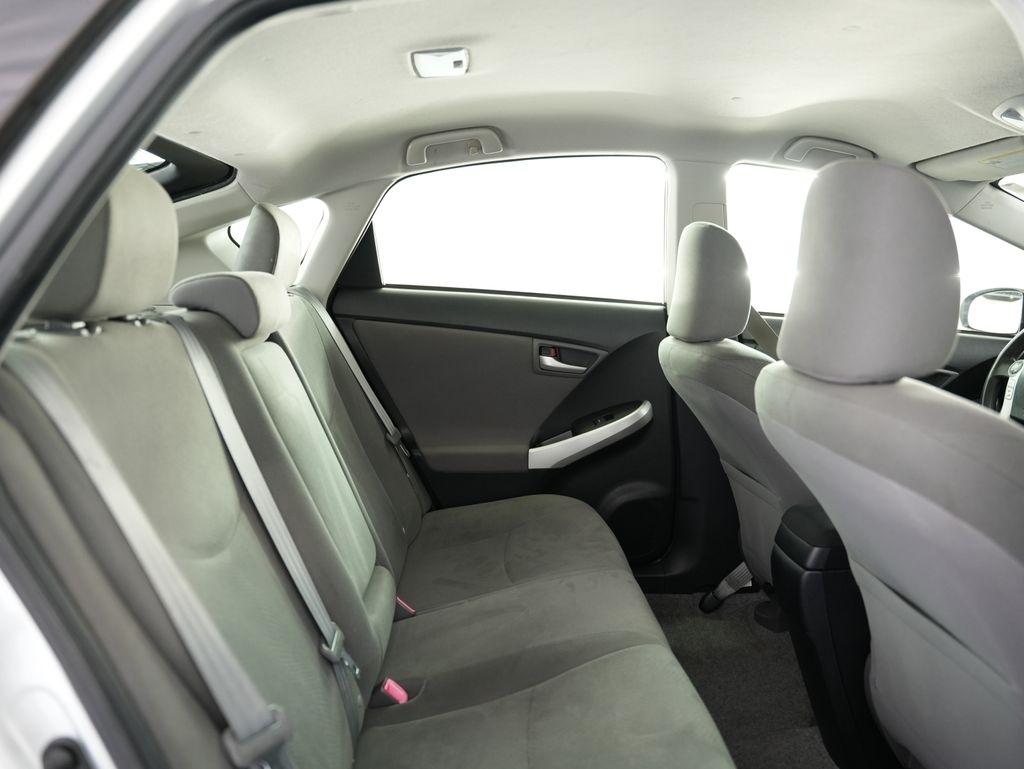 Toyota Prius 5dr HB Three (Natl) 2012