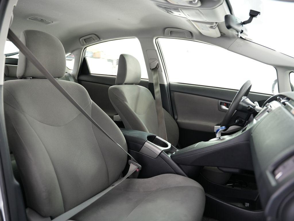 Toyota Prius 5dr HB Three (Natl) 2012