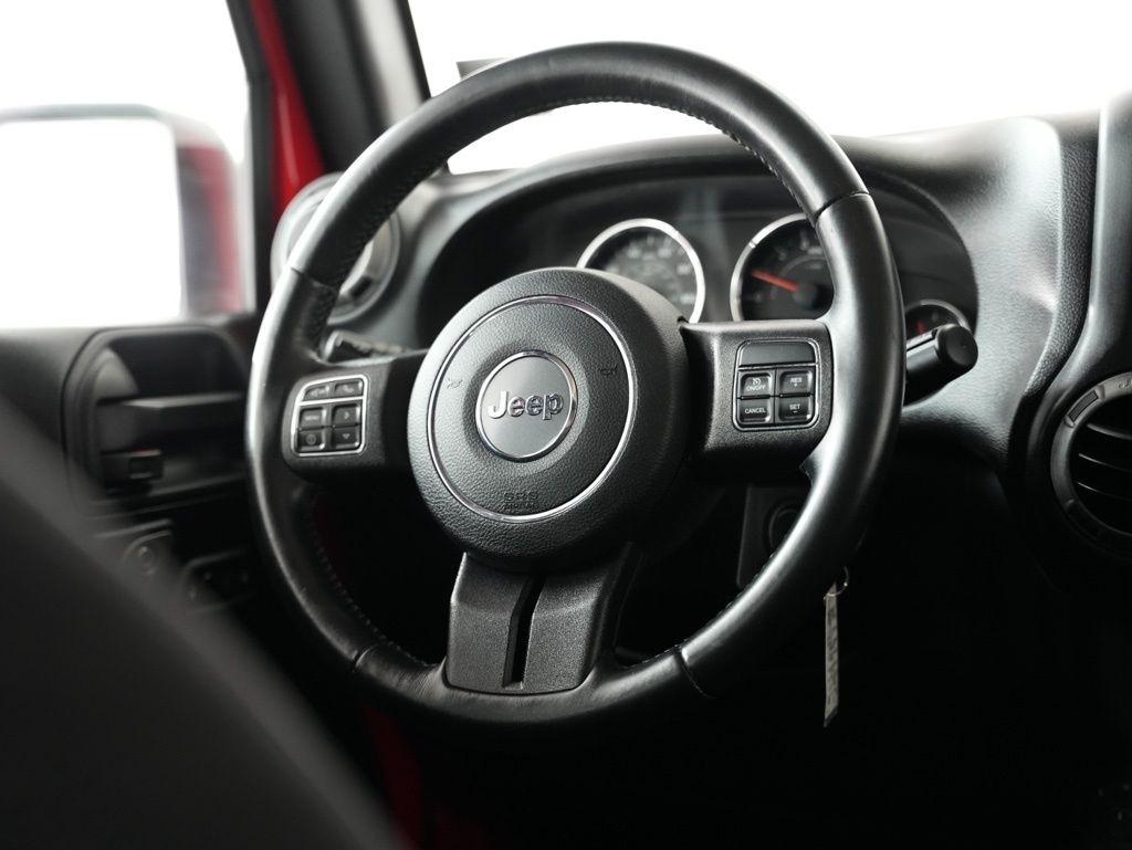 Jeep Wrangler 4WD 2dr Willys Wheeler 2016