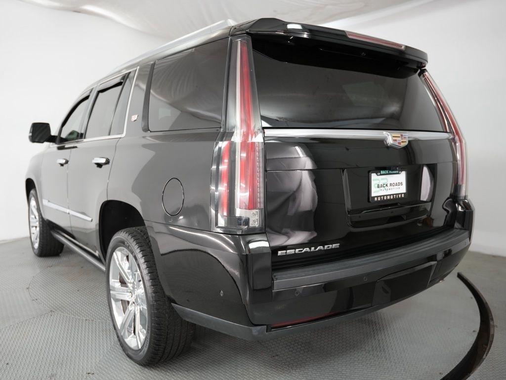 Cadillac Escalade 2WD 4dr Premium Luxury 2018