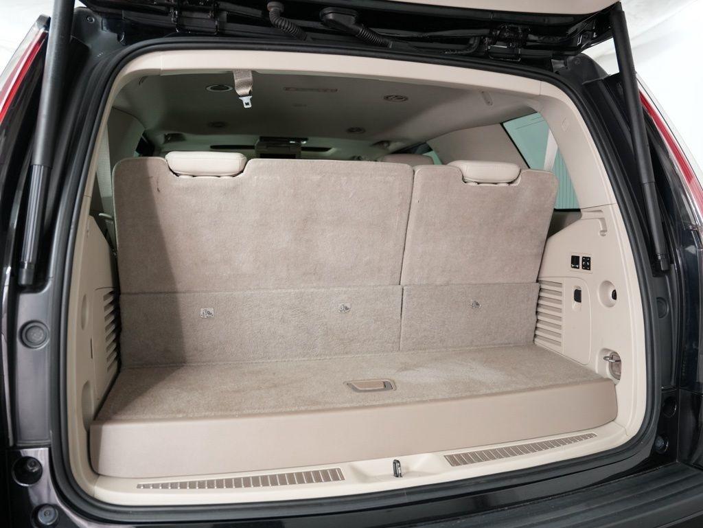 Cadillac Escalade 2WD 4dr Premium Luxury 2018