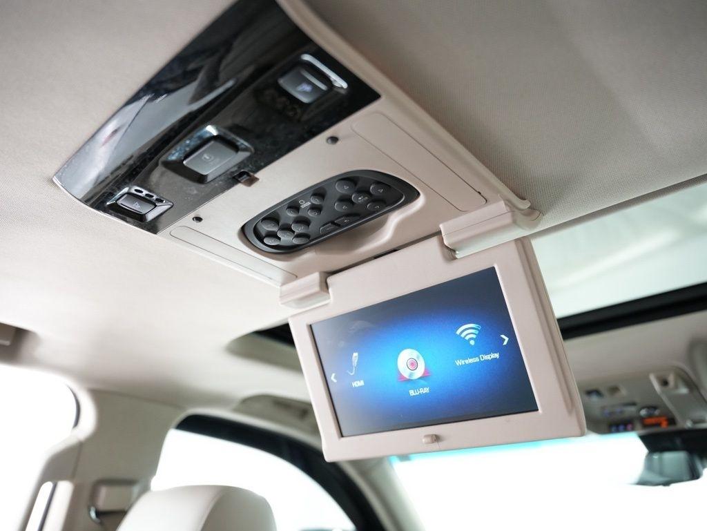 Cadillac Escalade 2WD 4dr Premium Luxury 2018