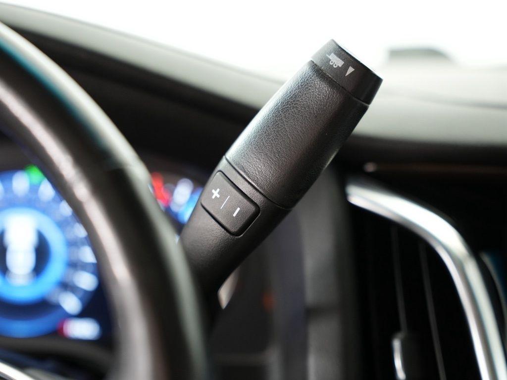 Cadillac Escalade 2WD 4dr Premium Luxury 2018