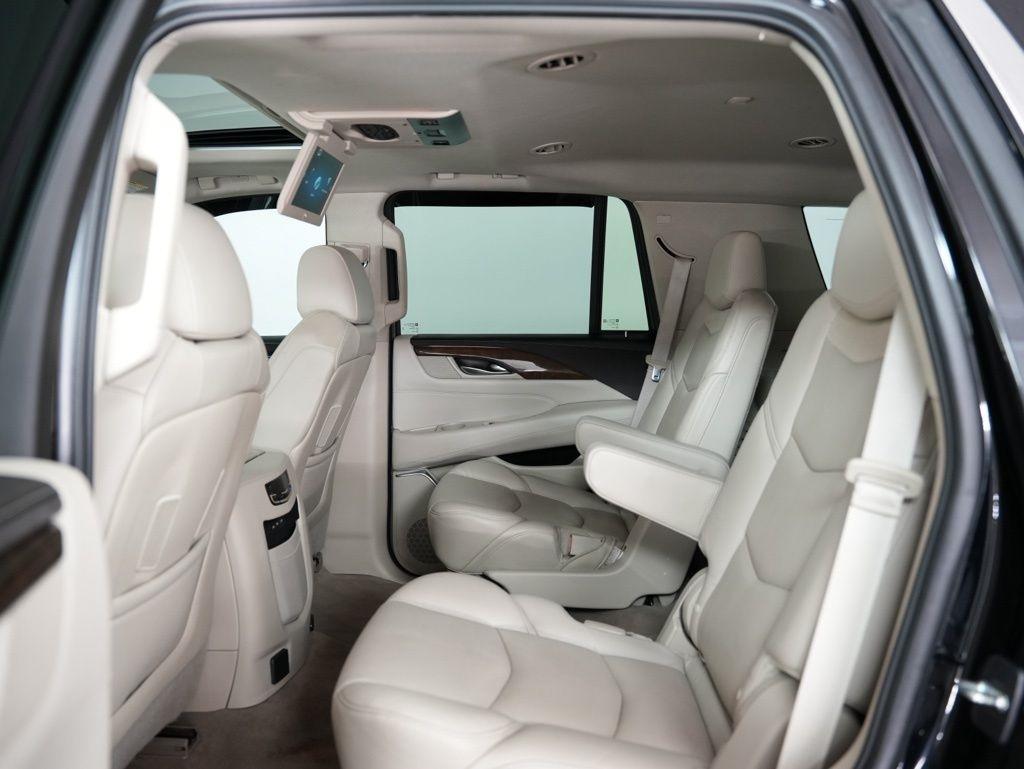 Cadillac Escalade 2WD 4dr Premium Luxury 2018