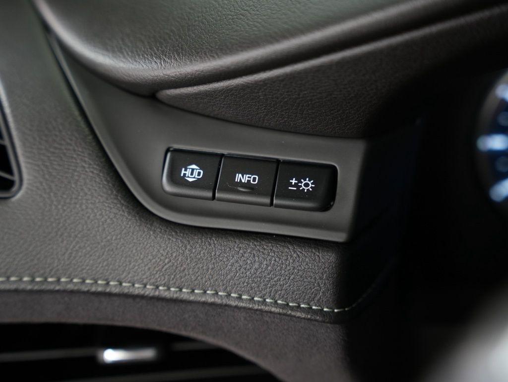 Cadillac Escalade 2WD 4dr Premium Luxury 2018