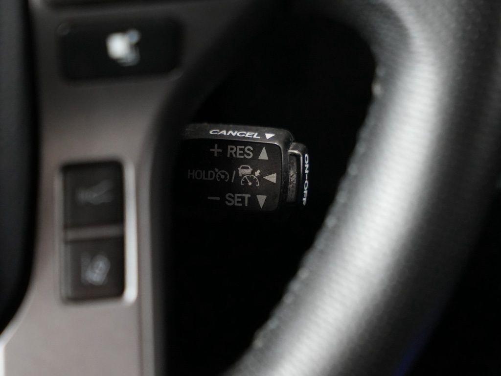 Toyota Tacoma 4WD TRD Off Road Double Cab 6' Bed V6 AT (Natl) 2020