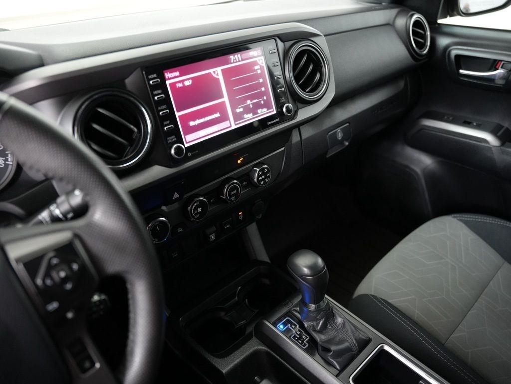 Toyota Tacoma 4WD TRD Off Road Double Cab 6' Bed V6 AT (Natl) 2020