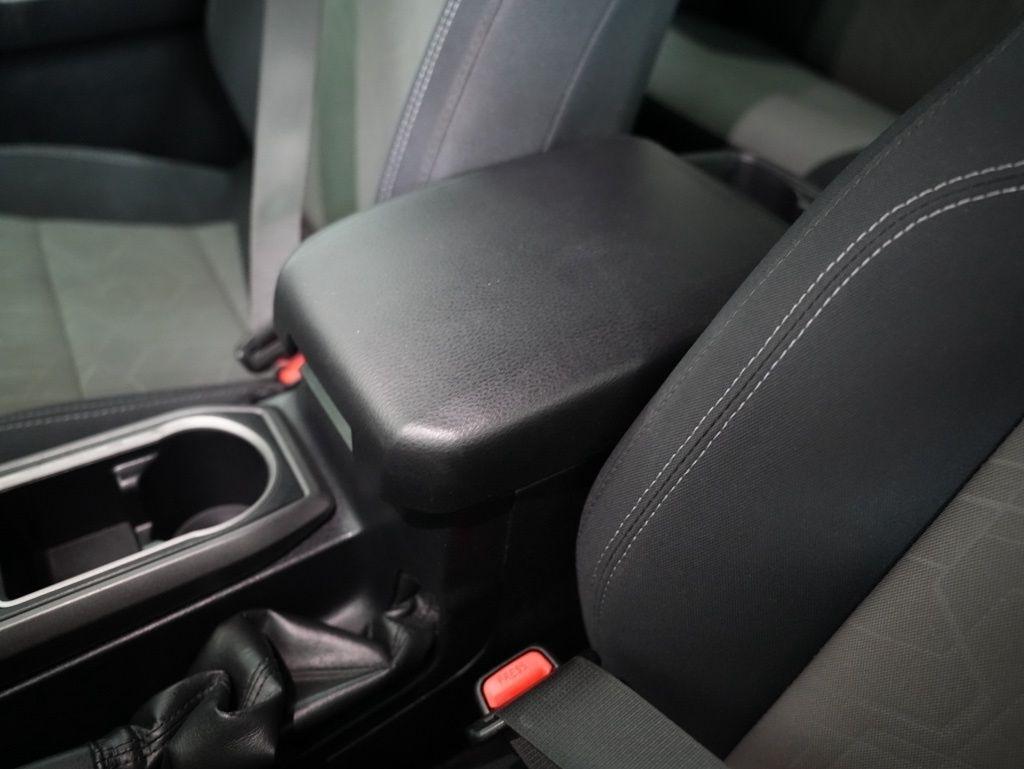 Toyota Tacoma 4WD TRD Off Road Double Cab 6' Bed V6 AT (Natl) 2020